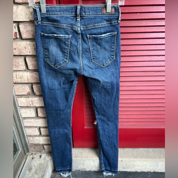 Abercrombie & Fitch Women’s Dark Wash Harper Low Rise Super Skinny Jeans 24/00S - Picture 9 of 9